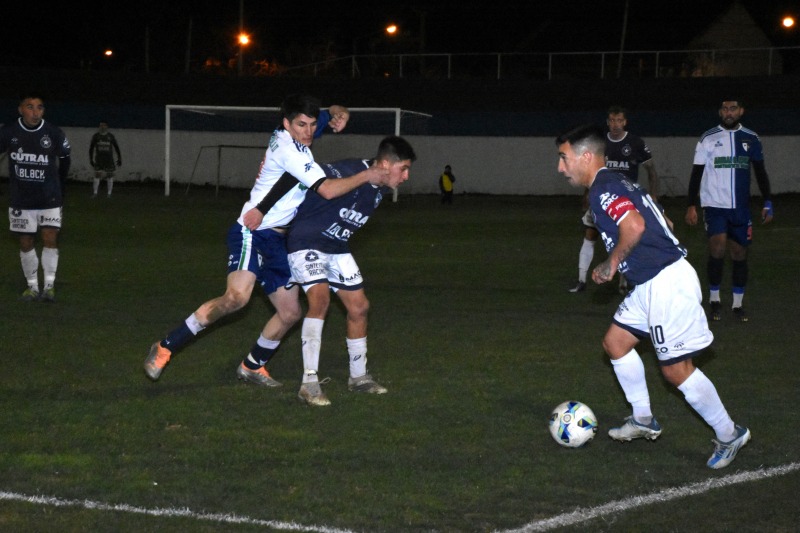 Racing y Santa Rita dejaron la serie abierta